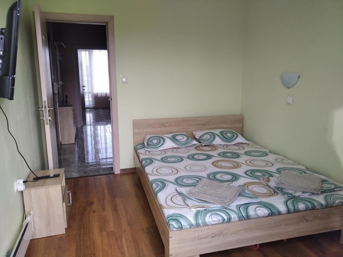 Apartment Georgiev Sozopol Bagian luar foto
