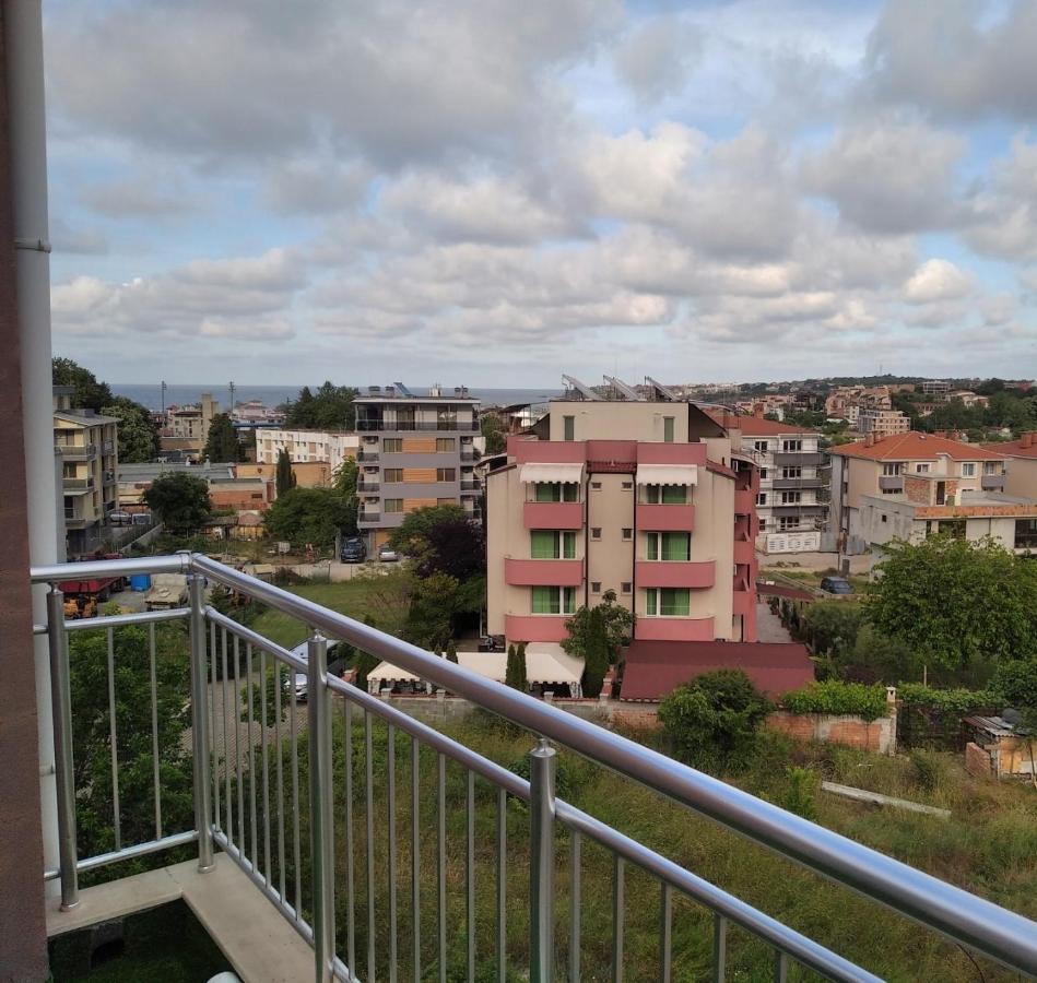 Apartment Georgiev Sozopol Bagian luar foto